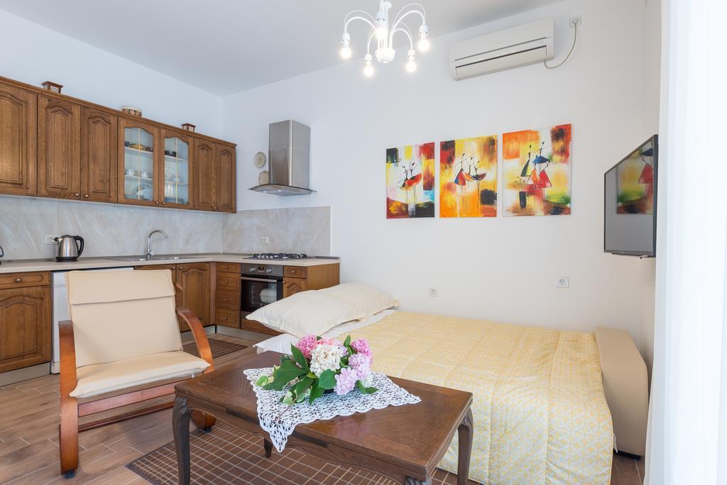 K&L Central Apartments ดูบรอฟนิก ภายนอก รูปภาพ