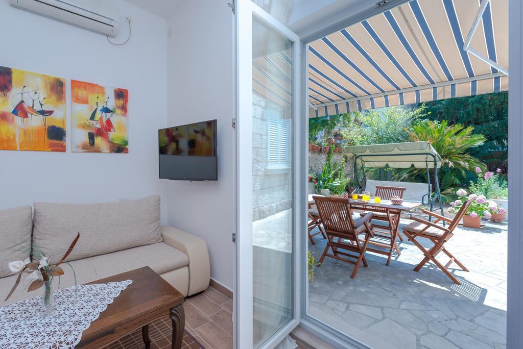 K&L Central Apartments ดูบรอฟนิก ภายนอก รูปภาพ