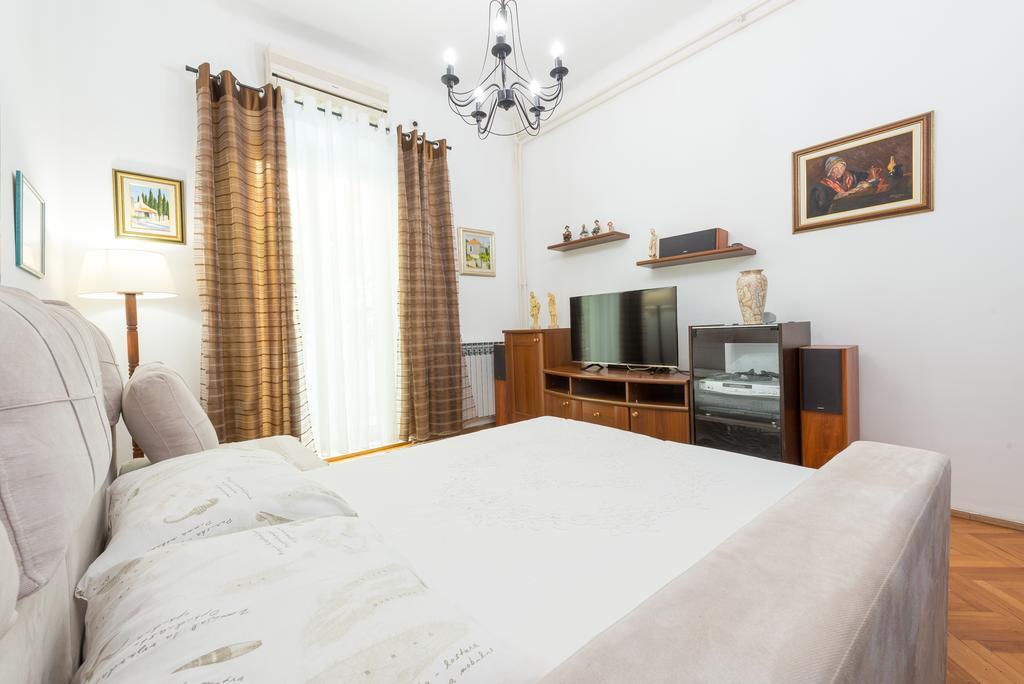 K&L Central Apartments ดูบรอฟนิก ภายนอก รูปภาพ